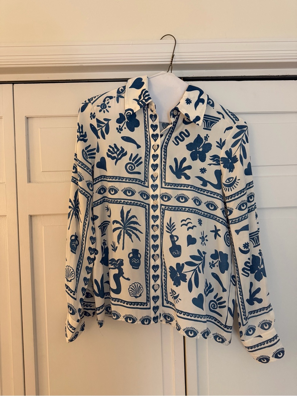 Rachel Zoe Cream Button-Front Blouse with Navy Folk Print